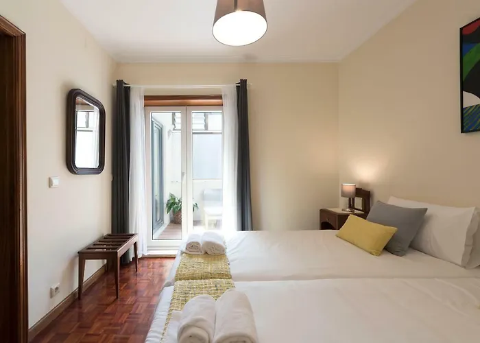 Lovelystay - Heritage Collection House With 4bedrooms Oporto