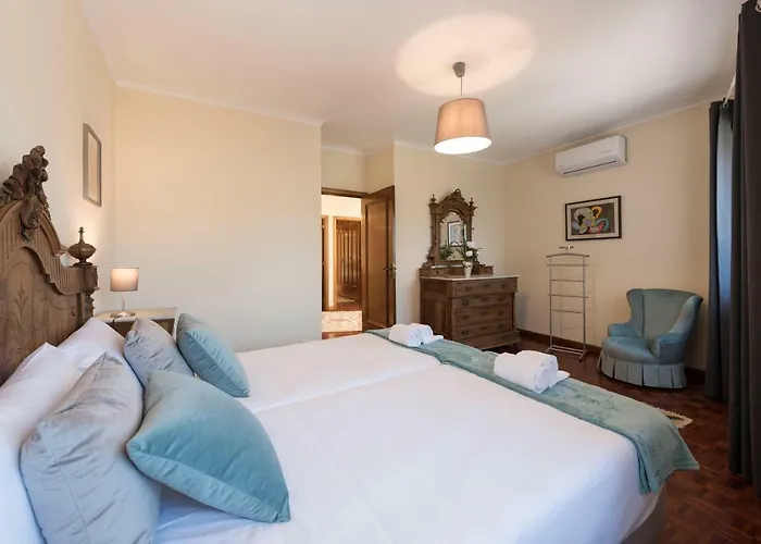 Lovelystay - Heritage Collection House With 4bedrooms *