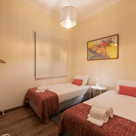 Lovelystay - Heritage Collection House With 4bedrooms 度假居