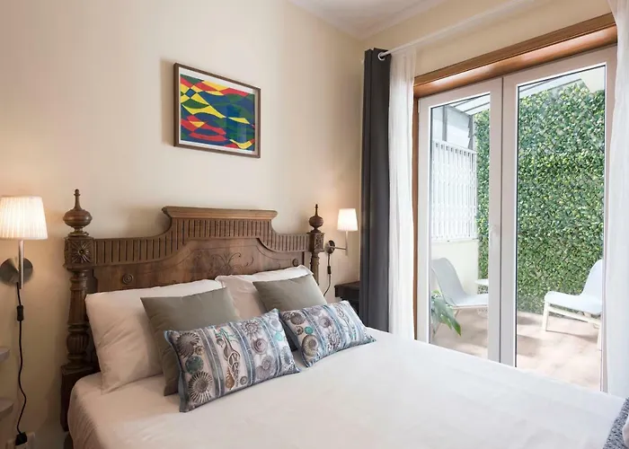 Lovelystay - Heritage Collection House With 4bedrooms